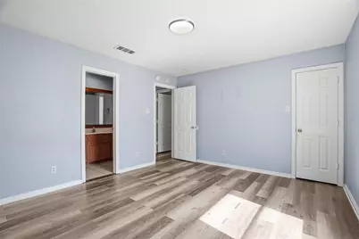 609 Race Street, Crowley, TX 76036 - Photo 9