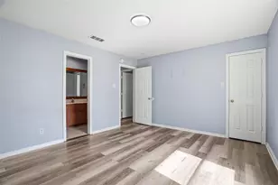 609 Race St, Crowley, TX 76036 - Photo 9