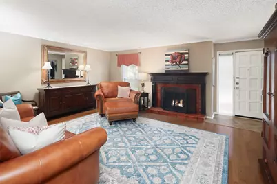 5915 Copperwood Lane #1141, Dallas, TX 75248 - Photo 9