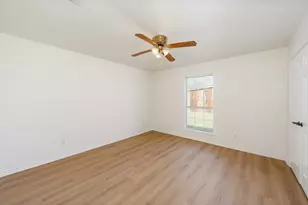 107 Ashley St, Alvord, TX 76225 - Photo 17