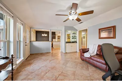 2621 Sedgeway Lane, Carrollton, TX 75006 - Photo 19