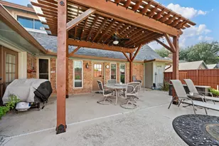 2621 Sedgeway Ln, Carrollton, TX 75006 - Photo 33