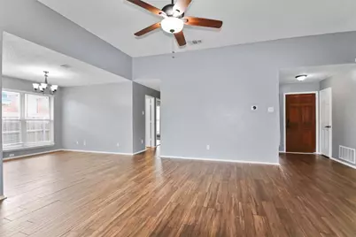 920 Micarta Drive, Mesquite, TX 75181 - Photo 5