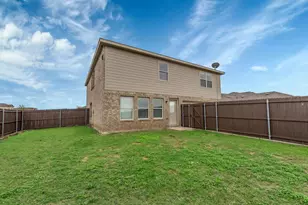 2535 Brentwood, Lancaster, TX 75134 - Photo 5