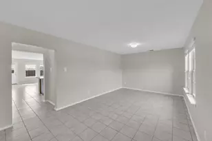 2535 Brentwood, Lancaster, TX 75134 - Photo 9