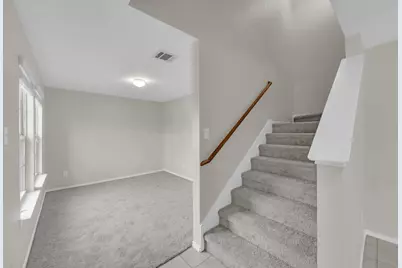 2535 Brentwood, Lancaster, TX 75134 - Photo 7