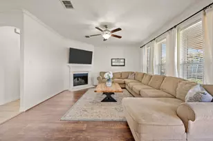 837 Graham Dr, Burleson, TX 76028 - Photo 11