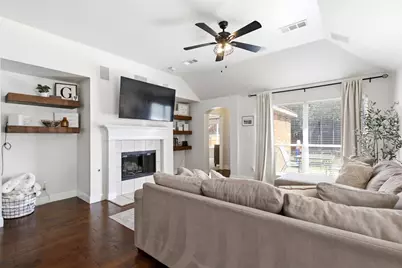 2565 Pinnacle Point Drive, Grand Prairie, TX 75054 - Photo 15