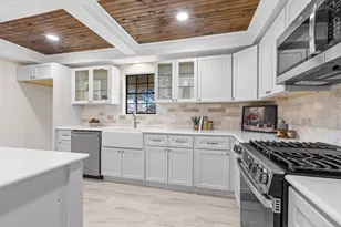 703 S 4th St, Crandall, TX 75114 - Photo 5