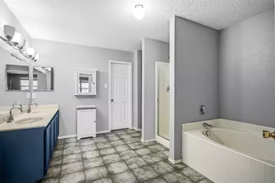 1856 Lariat Drive, Fort Worth, TX 76247 - Photo 15