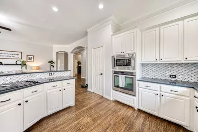 2716 Summer Wind Drive, Grapevine, TX 76051 - Photo 13