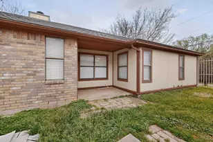 2320 Markland St, Irving, TX 75060 - Photo 37
