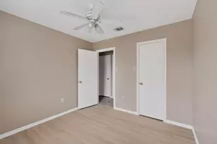 2320 Markland St, Irving, TX 75060 - Photo 33