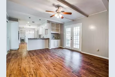 4104 Hartwood Drive, Fort Worth, TX 76109 - Photo 5