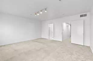 3922 Gilbert Ave, Dallas, TX 75219 - Photo 11