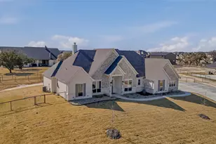 1038 Deer Is Ct, Azle, TX 76020 - Photo 3