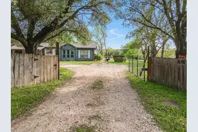 1711 County Road 0070, Corsicana, TX 75109 - Photo 3