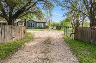 1711 County Road 0070, Corsicana, TX 75109 - Photo 3