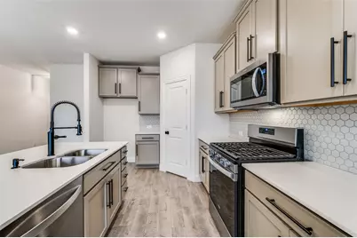 10929 Gold Pan Trail, Aubrey, TX 76227 - Photo 19