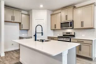 10929 Gold Pan Trail, Aubrey, TX 76227 - Photo 17