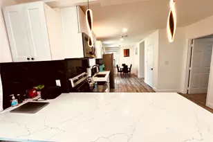 2859 W Brooklyn Ave, Dallas, TX 75211 - Photo 9