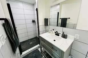 2859 W Brooklyn Ave, Dallas, TX 75211 - Photo 17