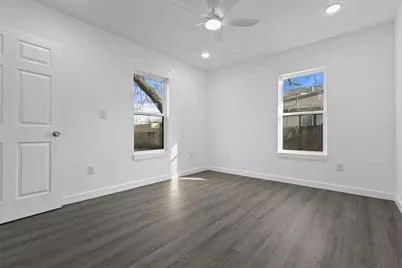 2010 Market Avenue, Fort Worth, TX 76164 - Photo 19