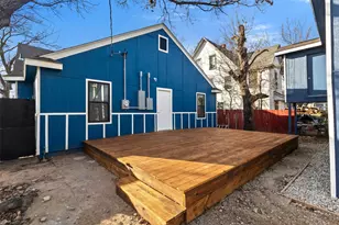 2010 Market Ave, Fort Worth, TX 76164 - Photo 5