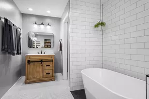 1813 Lake Side Ln, Plano, TX 75023 - Photo 21