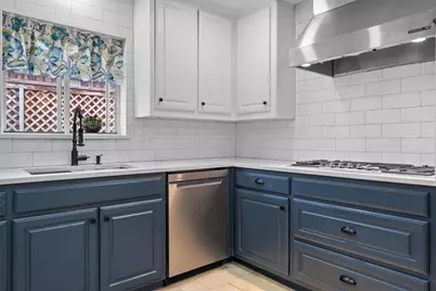 1813 Lake Side Lane, Plano, TX 75023 - Photo 13