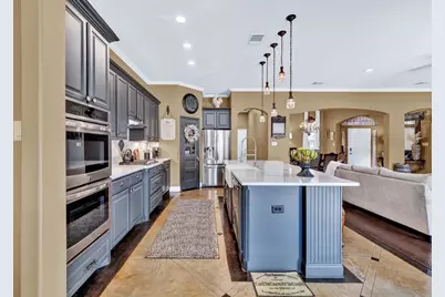 7012 Ridge Line Drive, North Richland Hills, TX 76182 - Photo 3