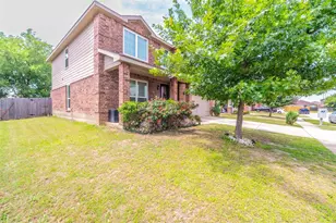 906 Penny Royal Ct, Arlington, TX 76002 - Photo 3
