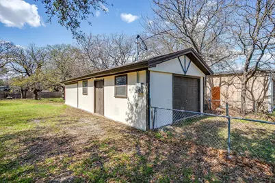 620 Donna Court, Burleson, TX 76028 - Photo 7