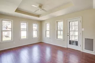 620 Donna Ct, Burleson, TX 76028 - Photo 17