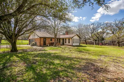 620 Donna Court, Burleson, TX 76028 - Photo 29