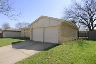 533 Annapolis Dr, Fort Worth, TX 76108 - Photo 3