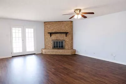 533 Annapolis Drive, Fort Worth, TX 76108 - Photo 5