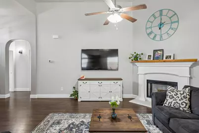 337 Delgany Trail, Fort Worth, TX 76052 - Photo 11