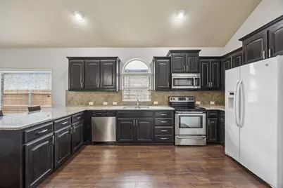 337 Delgany Trail, Fort Worth, TX 76052 - Photo 7