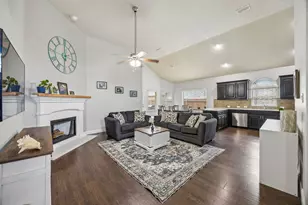 337 Delgany Trail, Fort Worth, TX 76052 - Photo 5