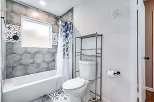 1318 E Windsor Dr, Denton, TX 76209 - Photo 21