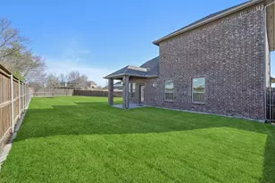 821 Beeville Ct, McKinney, TX 75071 - Photo 37