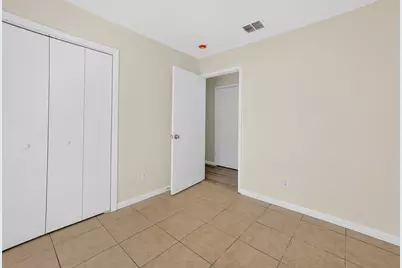 2971 Loving Avenue, Fort Worth, TX 76106 - Photo 15