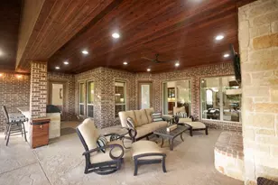 1387 Shadow Lakes Dr, Wills Point, TX 75169 - Photo 5