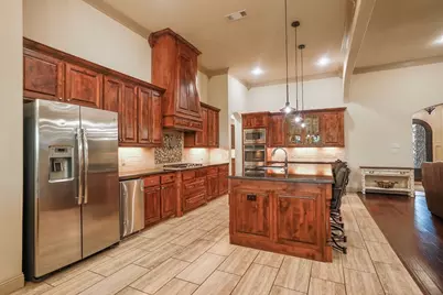 1387 Shadow Lakes Drive, Wills Point, TX 75169 - Photo 9