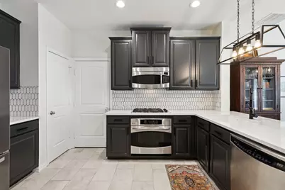 4328 Peregrine Way, Carrollton, TX 75010 - Photo 11