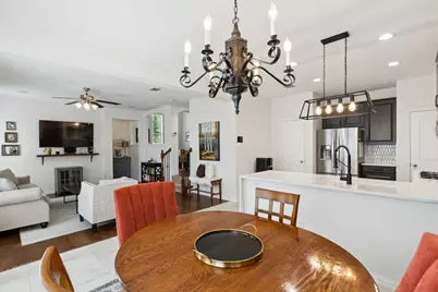 4328 Peregrine Way, Carrollton, TX 75010 - Photo 13