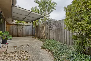 10635 Stone Canyon Rd, Dallas, TX 75230 - Photo 25