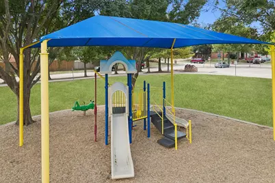 633 Daisy Drive, DeSoto, TX 75115 - Photo 33