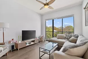 4414 Cedar Springs Rd, Dallas, TX 75219 - Photo 17